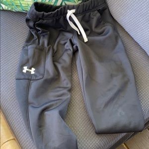 UA youth fleece pants